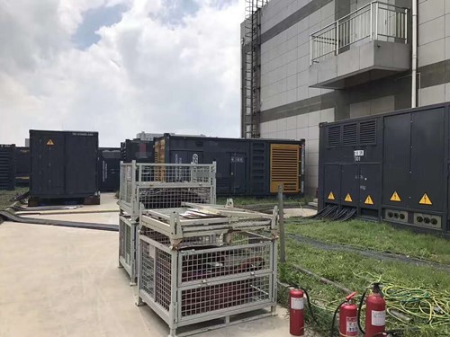 排湖风景区除了定期检查，还有哪些方法可以及时发现接触式转速表探头的磨损？